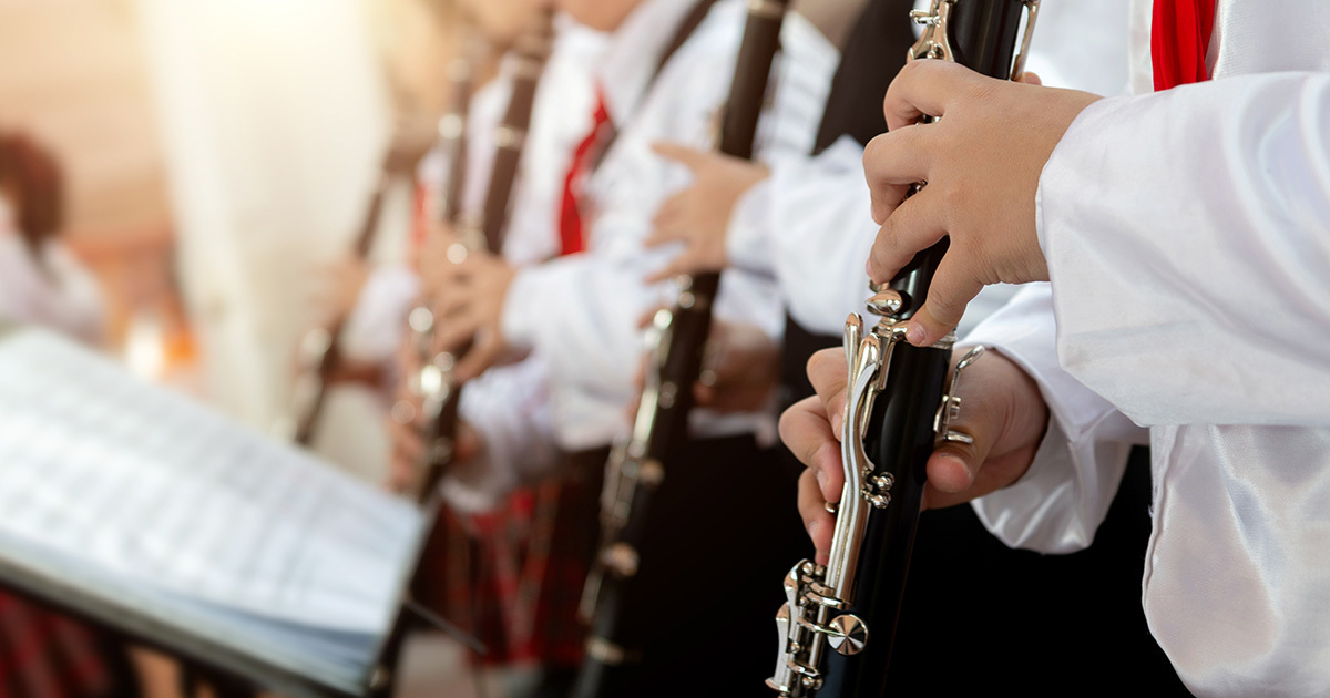 clarinet-group-performing