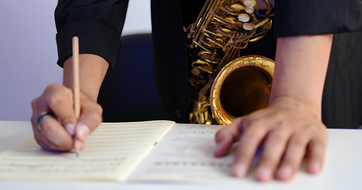 practice-strategies-saxophonist-writing-music